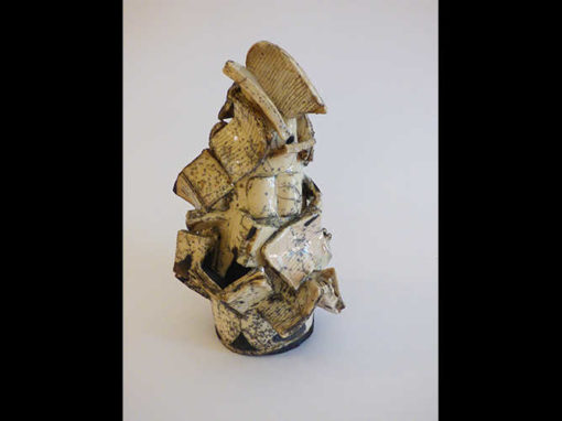 “Libri” – 2016 Ceramica Raku 17x30x17 cm