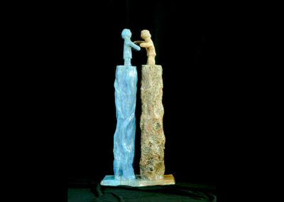 “Vieni” – 2024 Argilla Raku – 20X10X42 cm